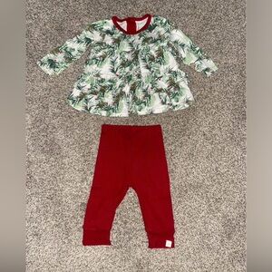 Burt’s Bees Baby Holiday Outfit